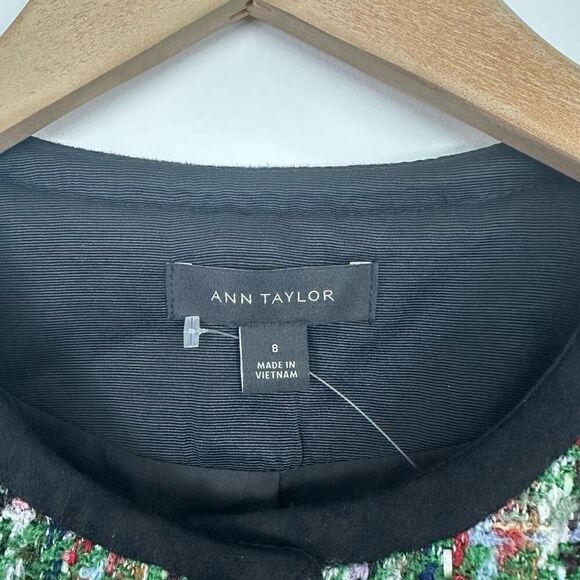 Ann Taylor Women’s Petite Tweed Cropped Jacket Exclusive Colorway - Picture 5 of 11